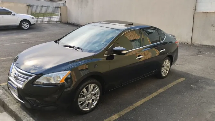 Nissan Sentra SL 2.0/ 2.0 Flex Fuel 16V Aut. 2014