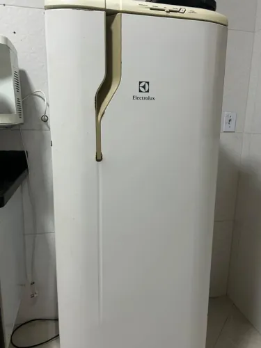 Geladeira Electrolux de 1 porta