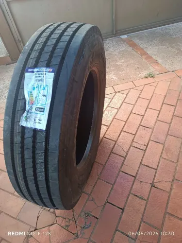 Pneu para caminhão