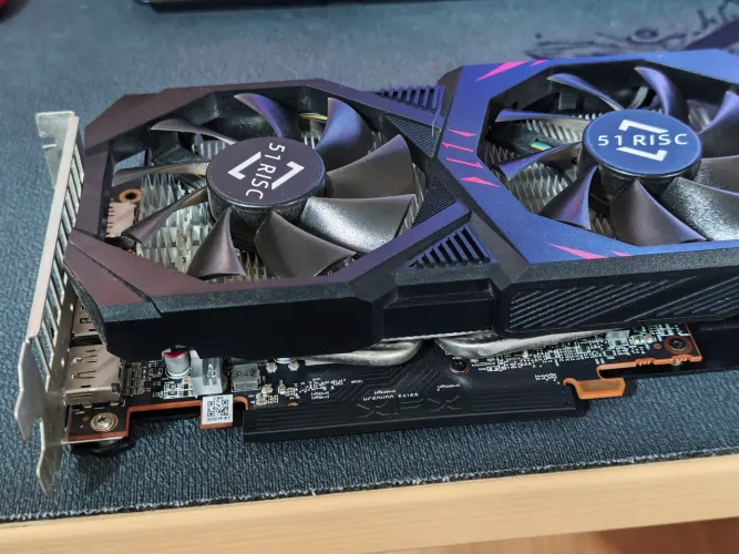 AMD Radeon RX 6600M 8GB
