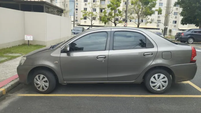 Toyota Etios XS Sedan 1.5 Flex 16V 4P Aut. 2017
