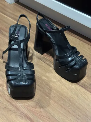 Melissa Party Heel preta - Tam 35