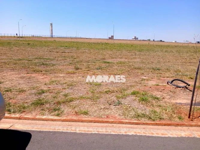 Terreno à venda, 319 m² por R$ 240.000 - Guestier Residencial Boutique - Piratininga/SP