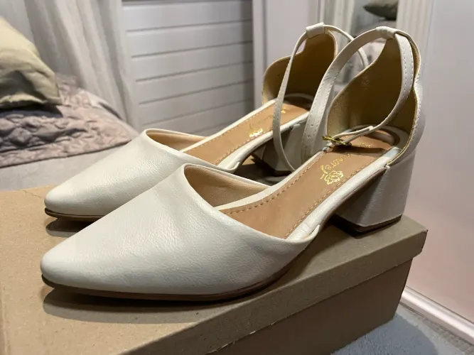 sapato bico fino social scarpin feminino branco tam 36