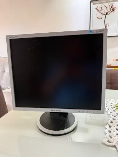 Monitor Samsung SyncMaster 940Bplus