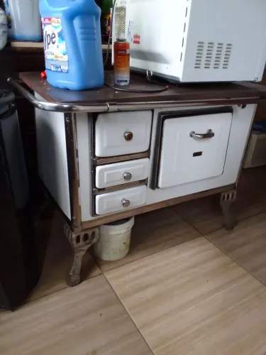 Vendo urgente para desocupar lugar