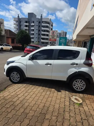 Fiat Mobi Like 1.0 Fire Flex 5P. 2023