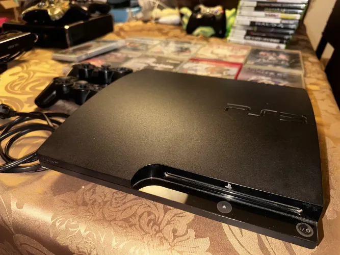 PS3 Playstation 3 + 2 Controles + Jogos Originais