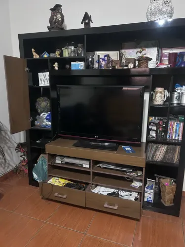 Estante de tv e mesa de centro 