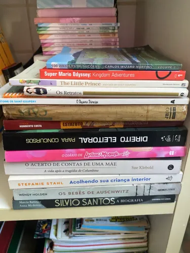 Livros unidade por 25