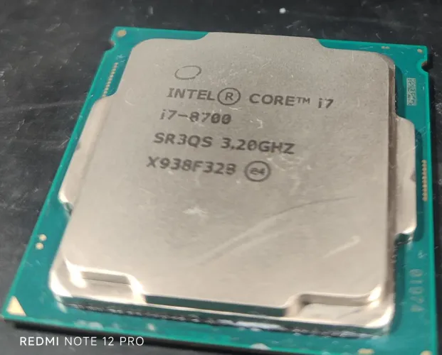 I7 8700