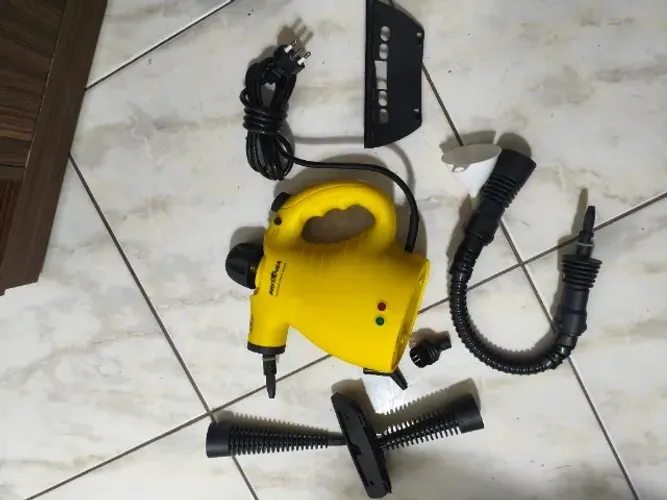 Vaporizador portátil Britânia 1000w