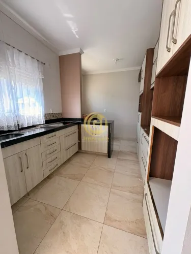 Casa em Condomínio para Locação em Jacareí-SP, Bairro Jardim Santa Maria: 3 Quartos, 1 Suí