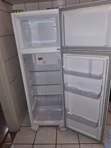 geladeira electrolux duas portas