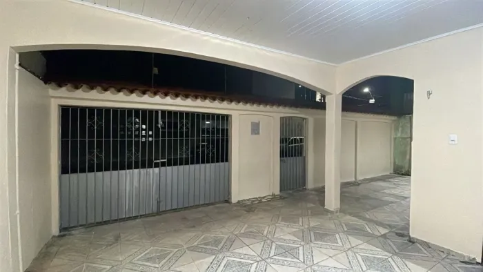 Casa na cidade Nova VIII 3/4