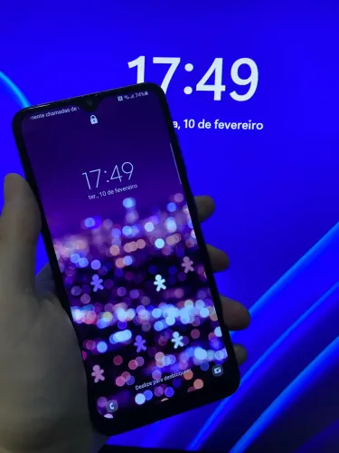 Galaxy A70 