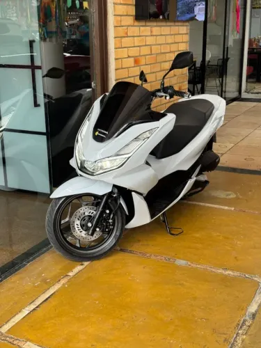 HONDA PCX 2025
