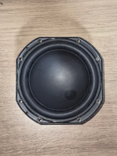 Alto falante JBL boombox 1 usado.