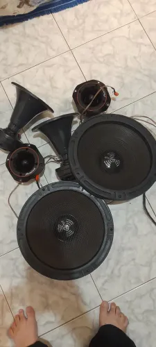 Alto falantes usados 