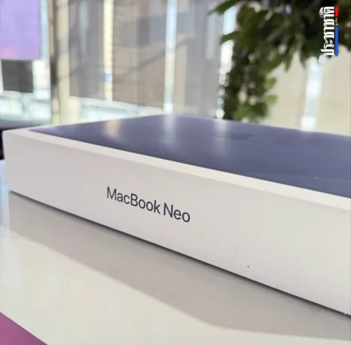 MacBook |Neo 13 8RAM | 256 SSD