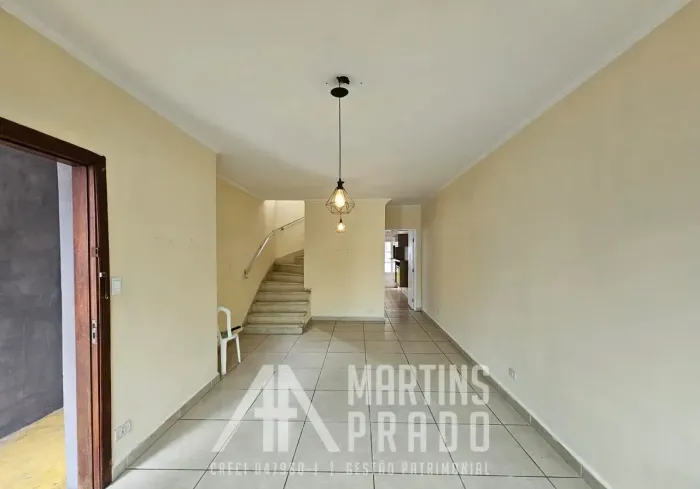 Casa com 3 Quartos para alugar 120m²