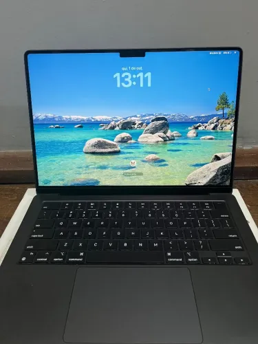 MacBook