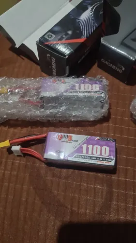Kit duas batetias de drone fpv de 1100mha 3s nunca usadas