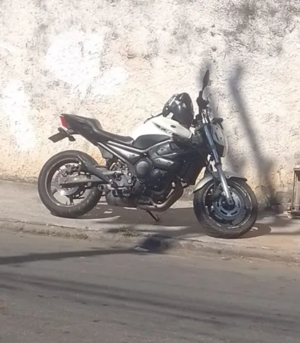XJ6