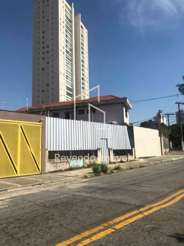 Terreno à venda 280m² na Mooca.