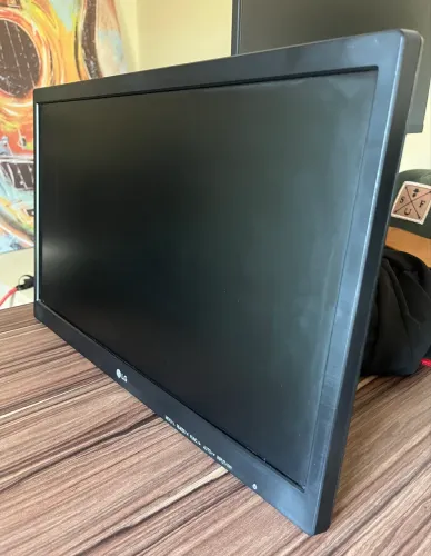 Monitor LG 19,5 HD