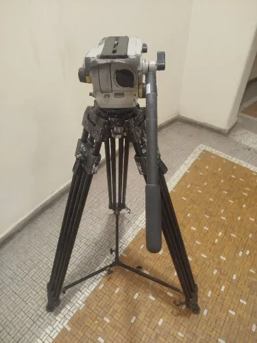 Tripé profissional de video