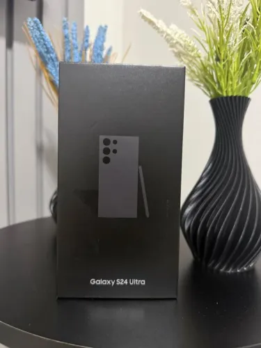 Samsung Galaxy S24 Ultra 5G 12/256GB Titânio Preto - Novo e Lacrado - Pronta Entrega!!