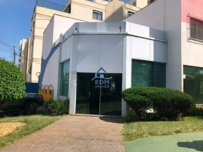 Loja Comercial para Alugar no Buritis | 298 m², 4 Vagas e Excelente Localização
