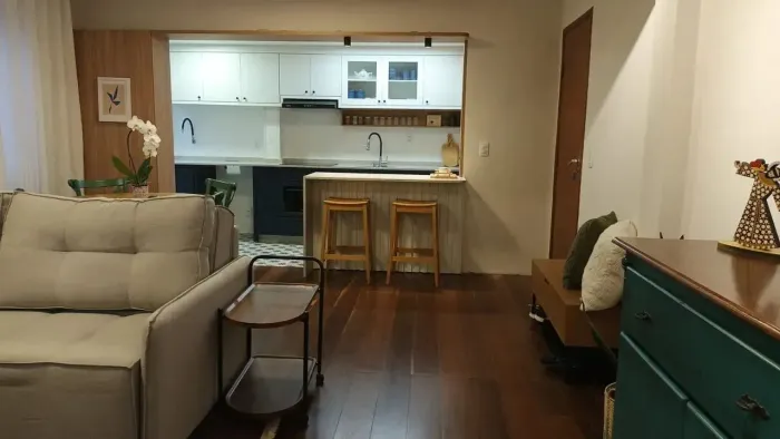 Apartamento para venda tem 56 metros quadrados com 2 quartos