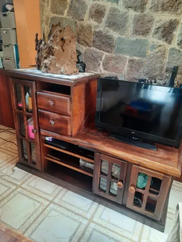 Rack madeira maciça 