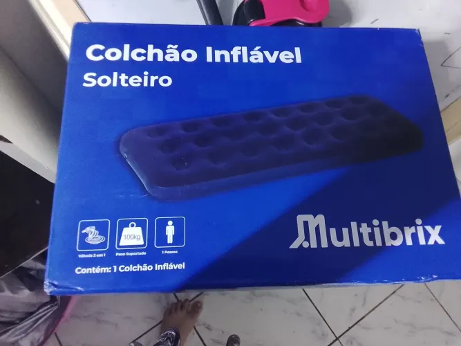 Colchão inflável solteiro novo nunca usado 