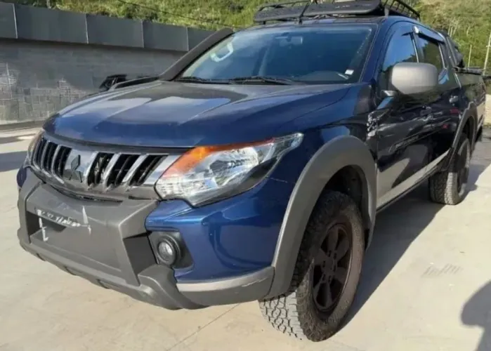 Mitsubishi L200 Triton Savana GLS 2.4 4X4 Die. AUT 2023