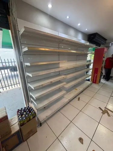 Mercado, instalação completa