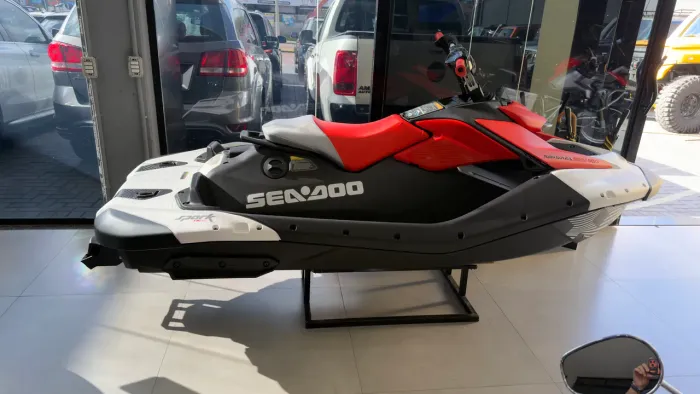 SEA-DOO SPARK TRIXX 2025 90CV | R$ 69.700 | ACEITO TROCA ?