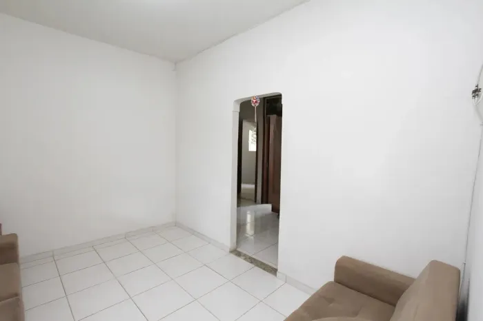 Casa à Venda - João Pinheiro, 4 Quartos, 150 m2
