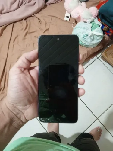 Vendo 2 celular para retira peças ou arrumarem
