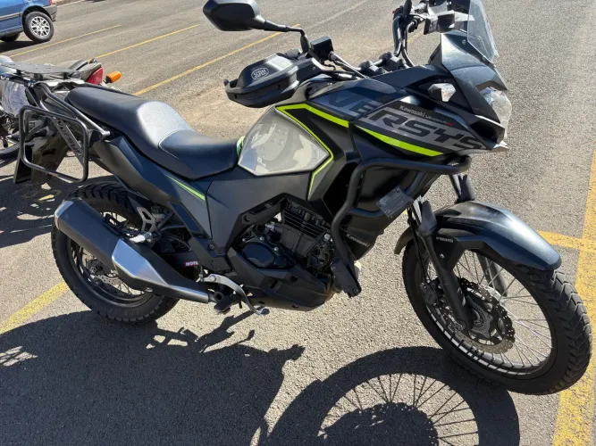 Kawasaki Versys-X 300 Cinza