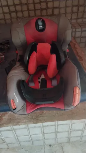 Cadeira de carro para vender