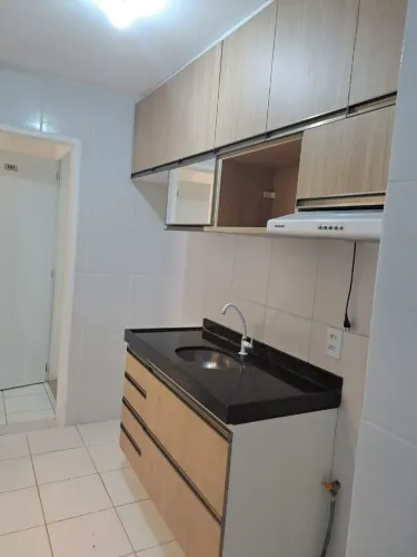 "Apartamento térreo de 2 quartos com suíte e ampla área externa privativa de 54m²"