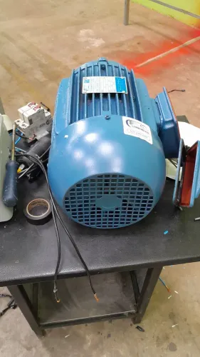 Motor trifasico 5cv, 350rpm