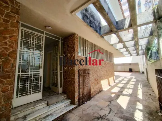 Casa Comercial Tijuca