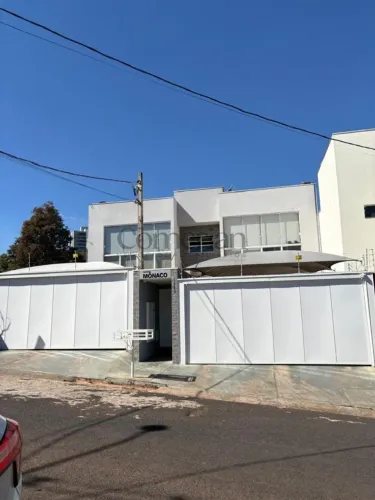Apartamento para Locação em Franca, Residencial Amazonas, 3 dormitórios, 1 suíte, 3 banhei