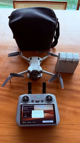 Vendo drone DJI Mini 4 Pro Fly More Combo completo