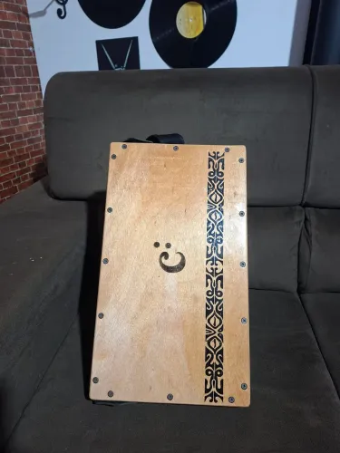 Cajon elétrico Cletto RARIDADE.