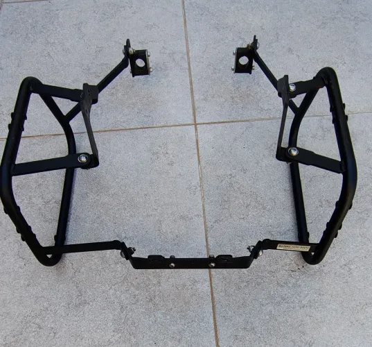 Suporte para baús laterais 